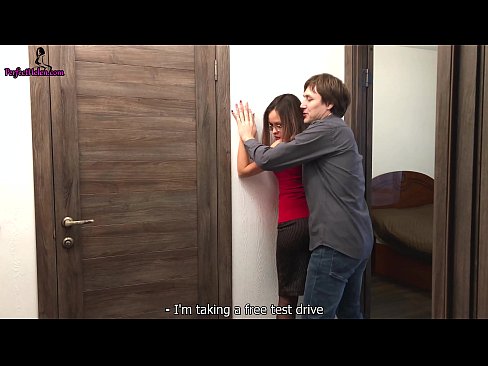 ❤️ Sexet ejendomsmægler sensuelt Jerks hendes fisse og knepper mens hun sælger sin lejlighed - Krempai Porn video at da.filmepornonline.ru ️❤